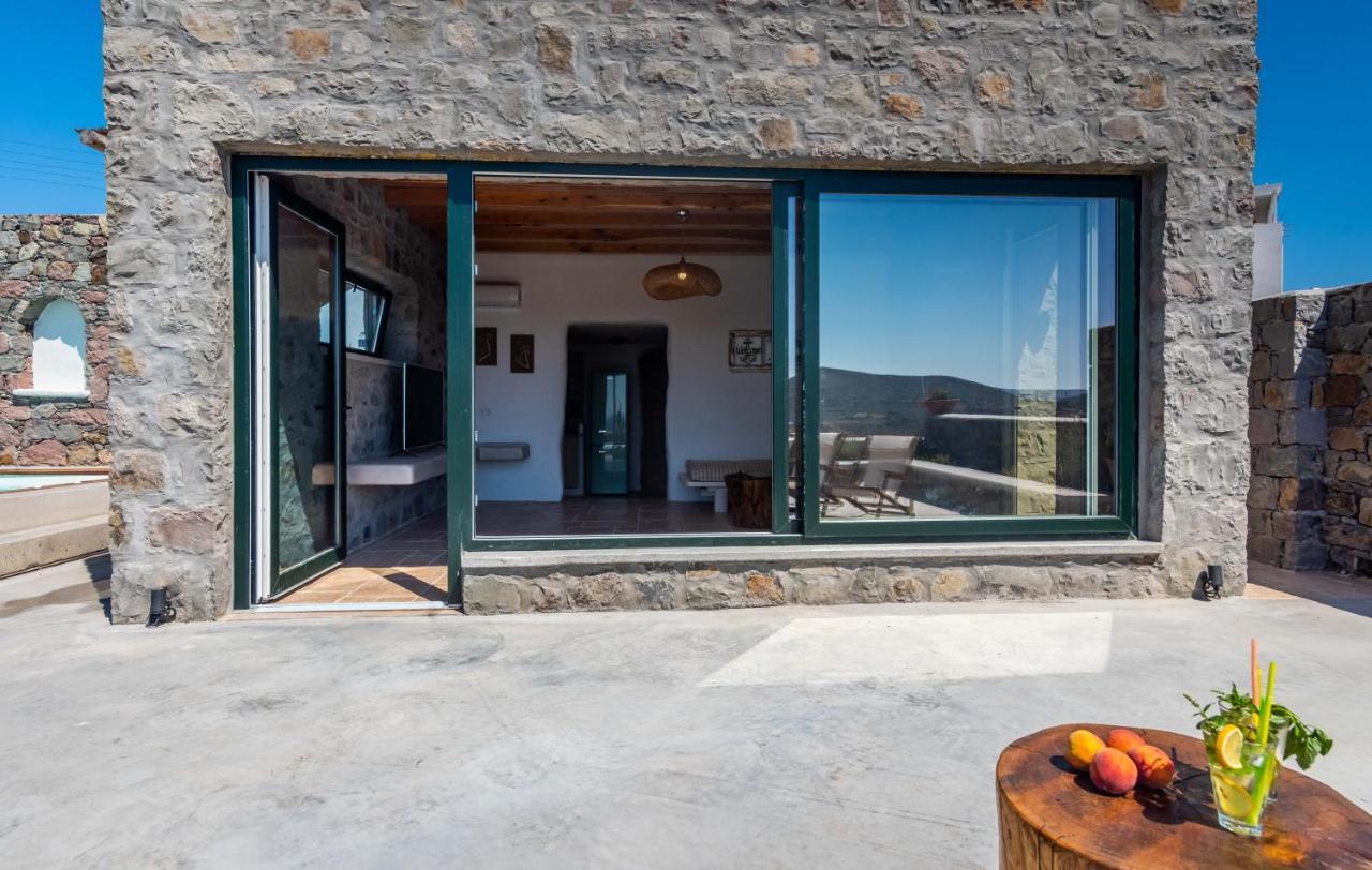 Petra Residence Mini Pool Spa Adamantas  Dış mekan fotoğraf